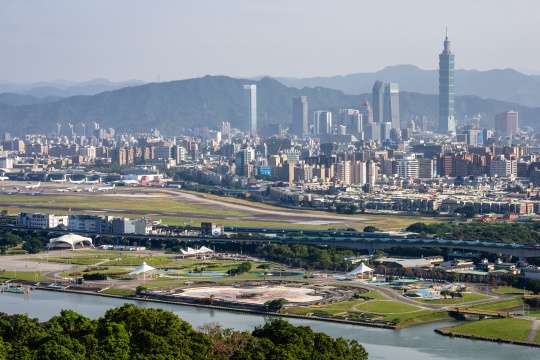 台中飛釜山