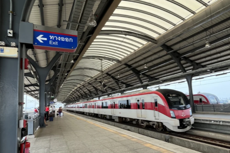 廊曼機場到市區交通全攻略！5 種廊曼機場捷運方式比價、時效性詳解
  
