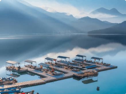 適合行動不便老人旅遊景點 日月潭環湖無障礙步道湖景